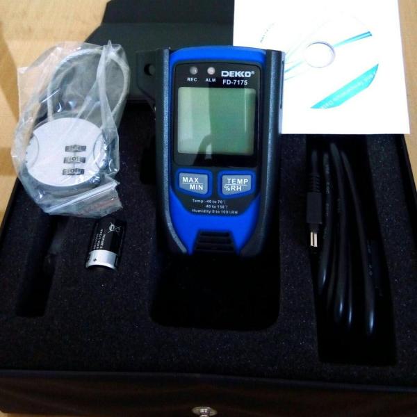 Dekko FD 7175 Thermo hygro Data Logger 1