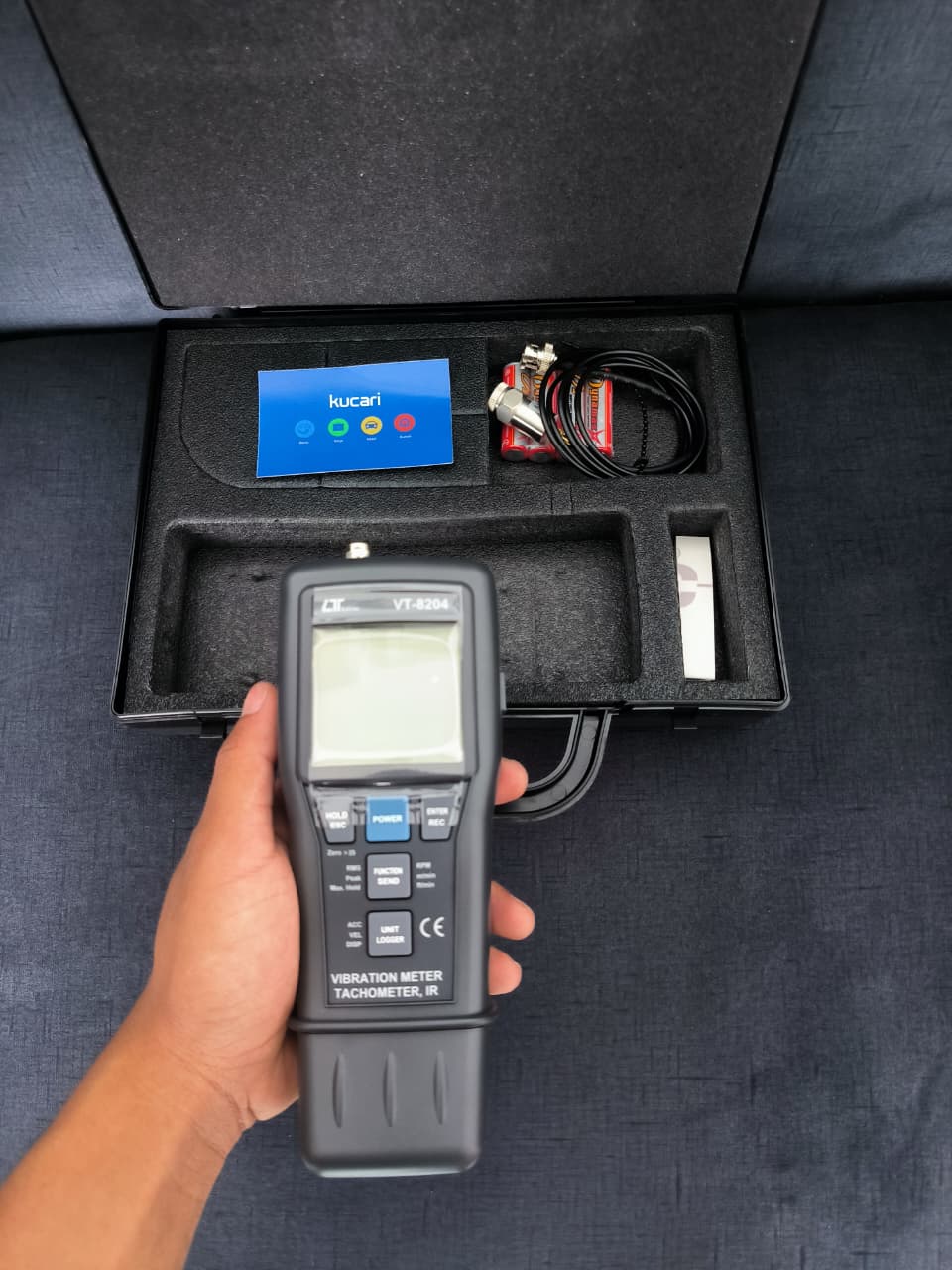 LUTRON VT8204 Portable Vibration & Tachometer