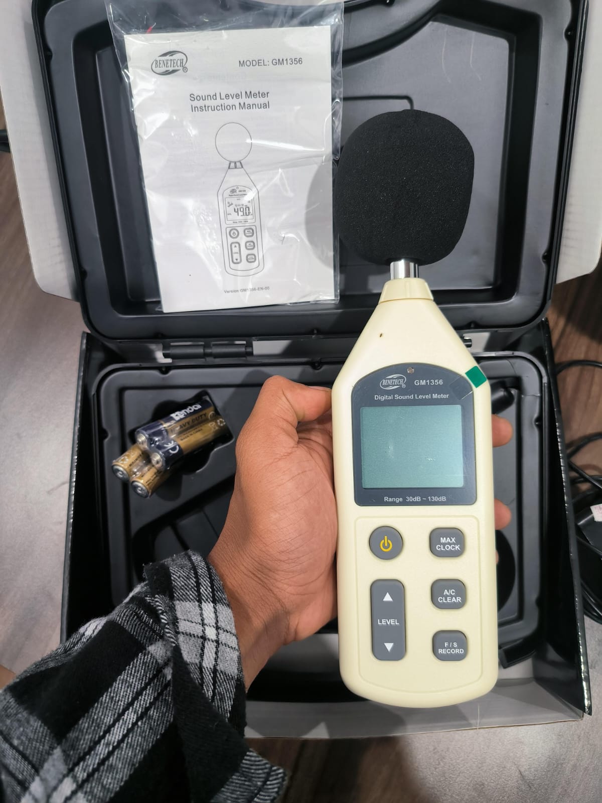 Benetech GM1356 Sound Level Meter Data Logger 2