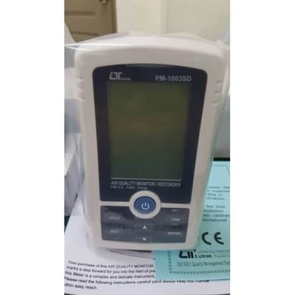 Lutron PM 1063SD Air Quality Monitor 1