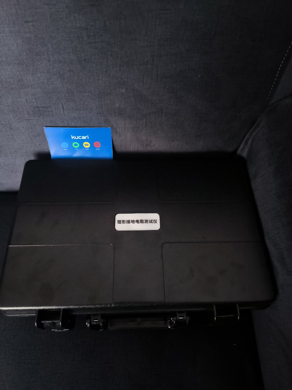 Clamp Earth Resistance Tester ETCR2000A+ 1