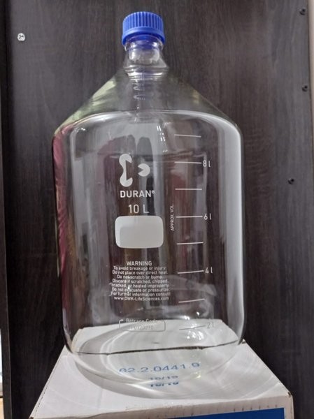 Laboratory Bottle Clear 10000 Ml - Image 3