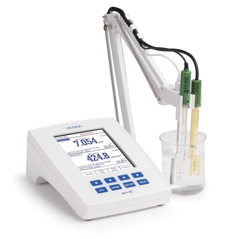 Hanna HI5522-02 Laboratory Research Grade Benchtop Meter