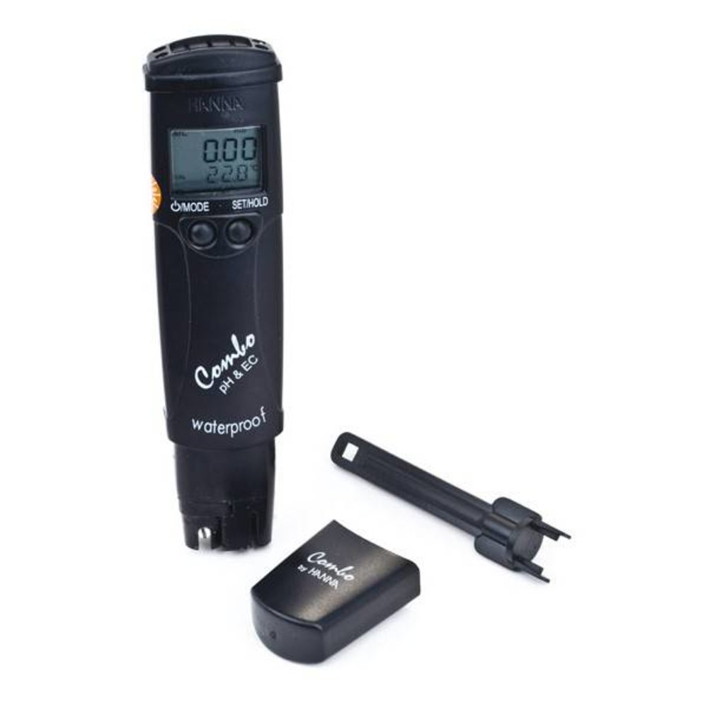 Hanna Instruments HI 98129 pH/Conductivity/TDS Tester - Image 3